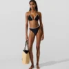 Bikini-broekje met geschulpte rand