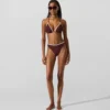 Bikini-broekje met geschulpte rand