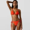 BIKINIBROEKJE MET STRIKJES AAN DE ZIJKANT
