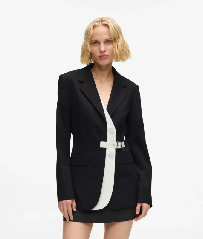 Blazer met contrasterende revers en riem