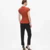 BLOUSE MET KORTE MOUWEN EN KNOP