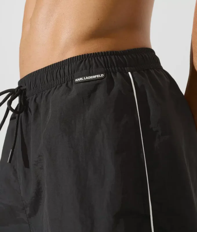 Boardshorts met contrasterende biezen