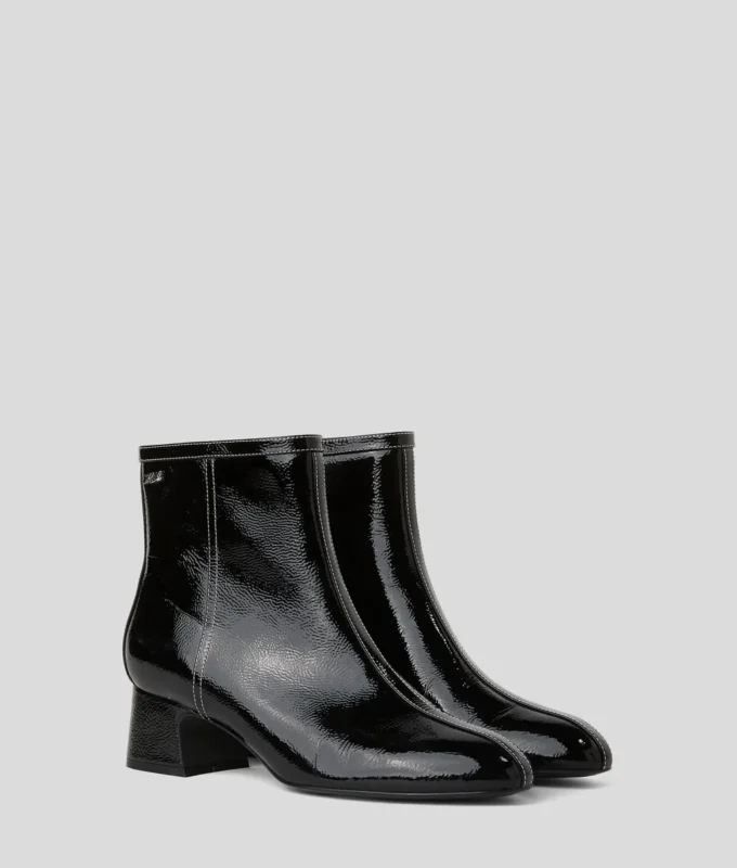 BONNIE ENKELBOOTS MET RITS