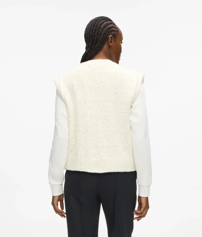 Bouclé vest