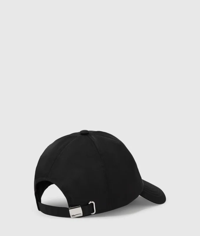 Box logo cap