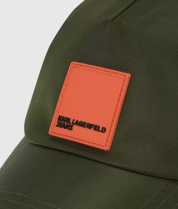 Box logo cap