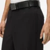 Broek met ton-sur-ton biezen