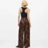 Broek met ventilatorprint