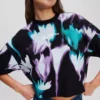 CROPTOP MET BLOEMENPRINT