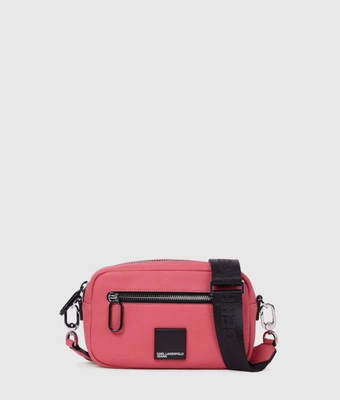 Crossbody cameratas met boxlogo