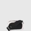 Crossbody cameratas van schapenvacht