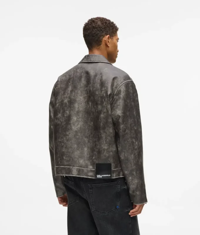 Distressed jas van imitatieleer