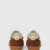 Exclusieve Kandidate Signia sneakers met borduursel