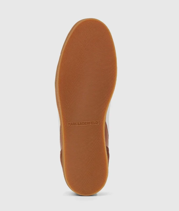 Exclusieve Kandidate Signia sneakers met borduursel