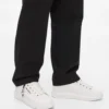 Exclusieve Kapri Ikon charm sneakers