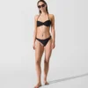 GERIBBELDE BIKINIBROEK