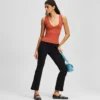 GERIBBELDE TANKTOP MET V-HALS