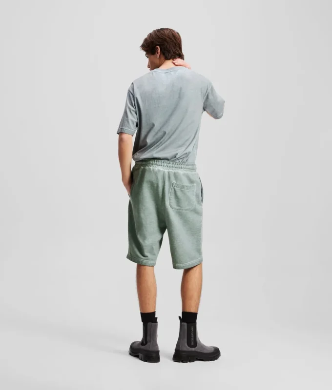 GEWASTE SWEATSHORTS