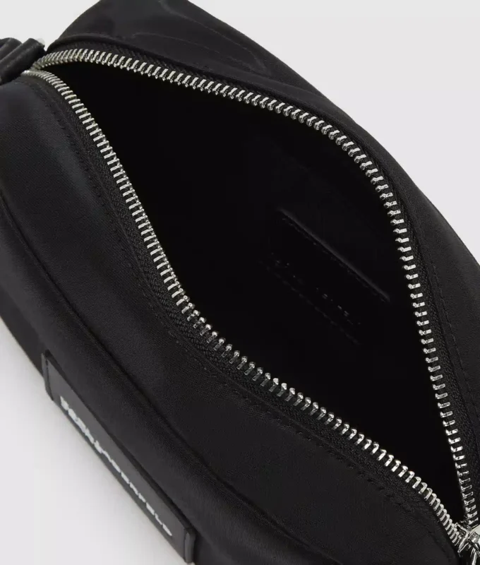 Glanzende nylon cameratas