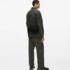 Handige crossbodytas met trekkoord