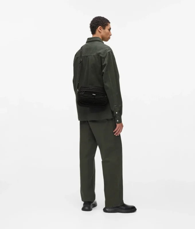 Handige crossbodytas met trekkoord