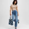 HIGH-RISE STRAIGHT JEANS