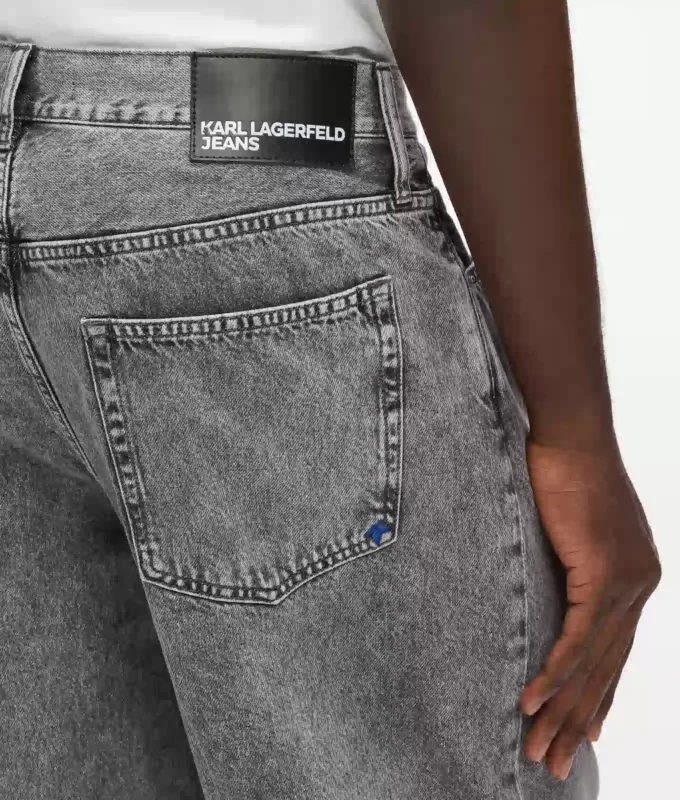 Jeans met wijde pijpen