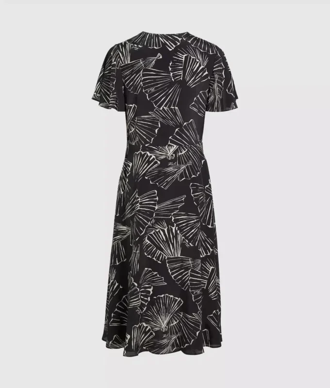 Jurk met waaierprint en V-hals