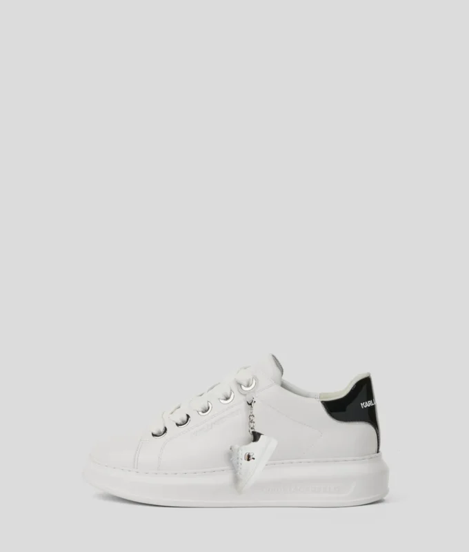 KAPRI KEYCHAIN SNEAKERS
