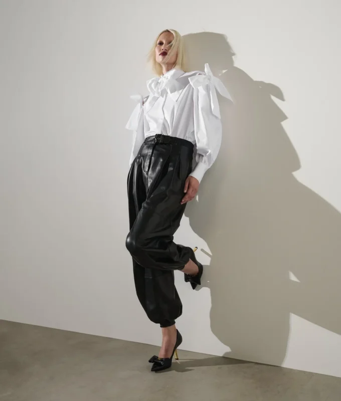 KARL STUDIO SHIRT MET STRIKDETAIL