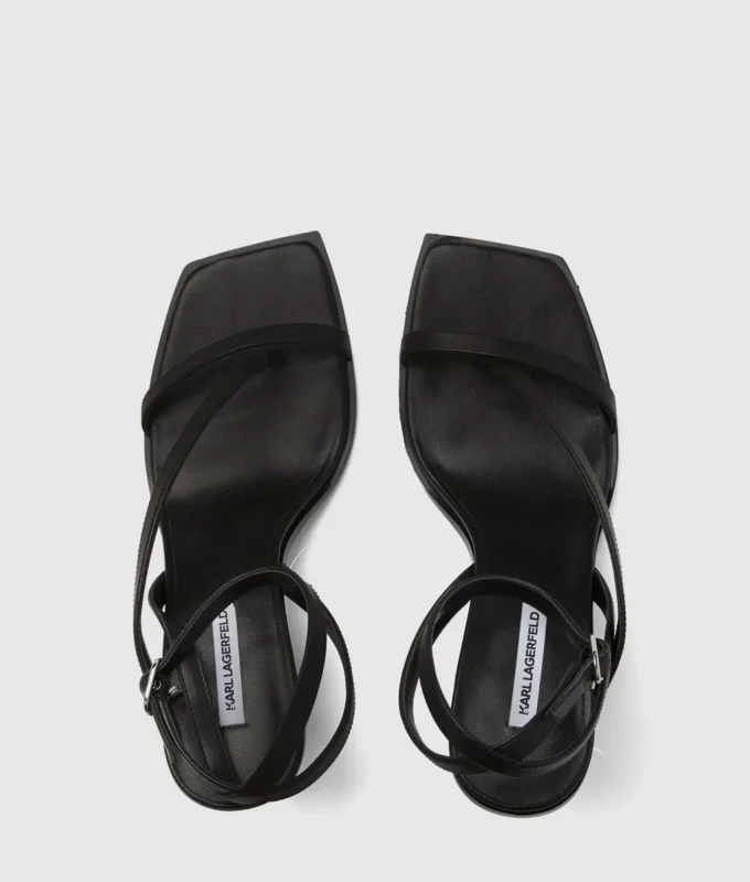 Karmel sandalen met hak en enkelbandje