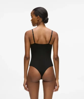 Kenmerkende bodysuit met hoge beenuitsnijding