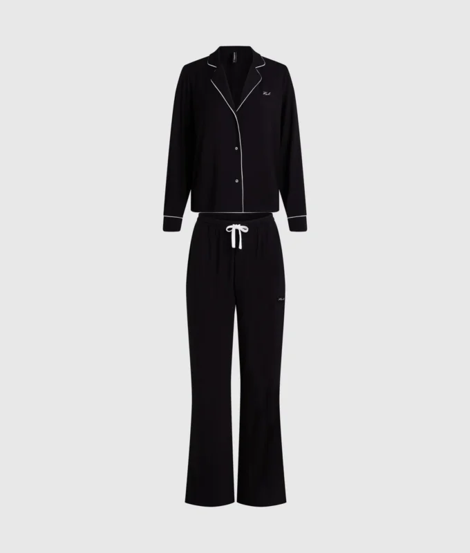 Kenmerkende pyjamaset