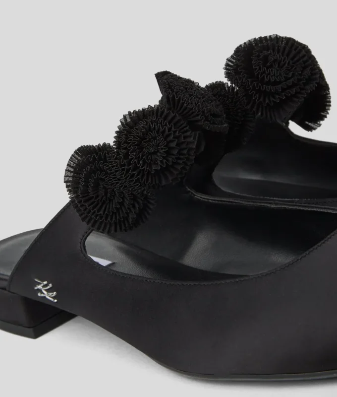 KERRIE FLORA MARY JANE MUILSLIPPERS