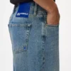 Laag uitgesneden jeans met wijde pijpen