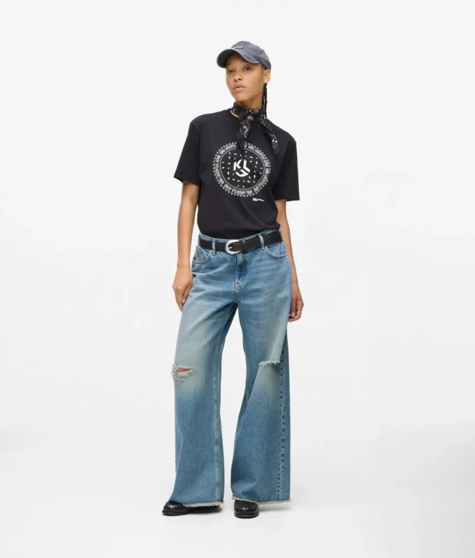 Laag uitgesneden jeans met wijde pijpen