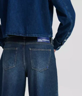 LAGE TAILLE JEANS MET WIJDE PIJP