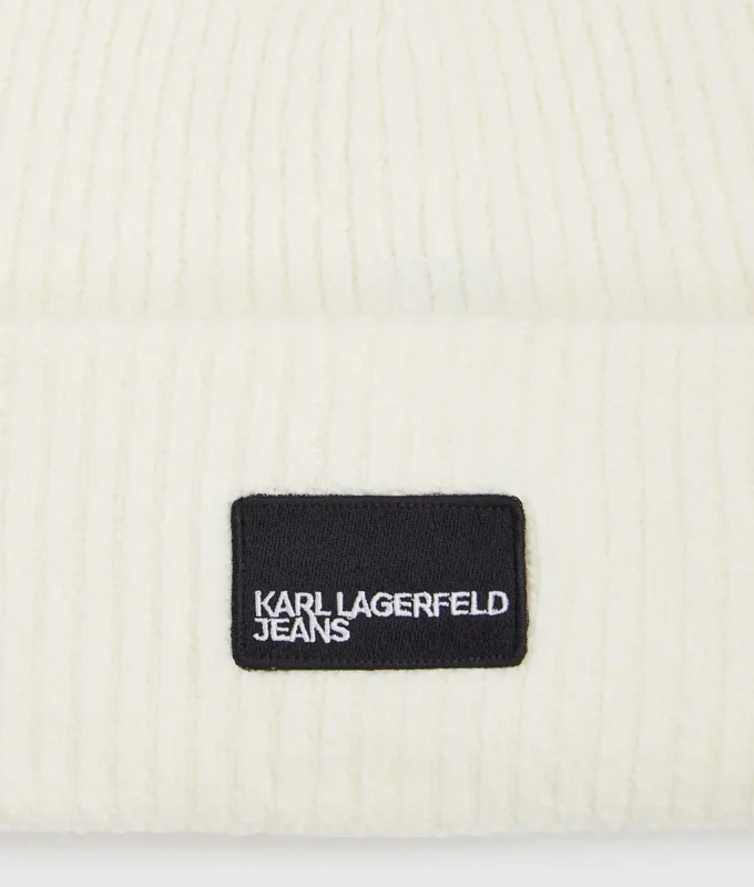Lange beanie met logopatch