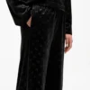 Loungebroek met monogram
