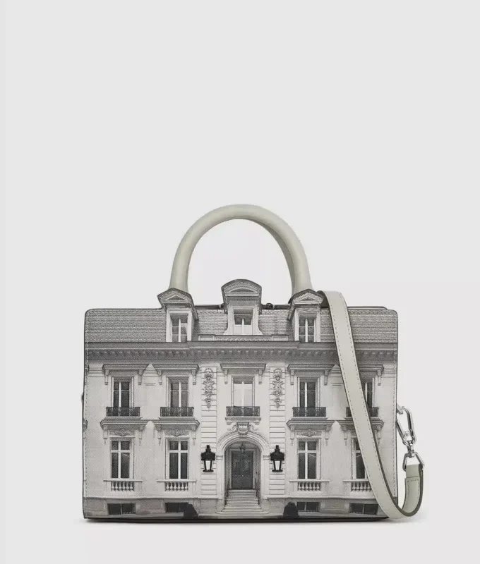 Maison de Karl-draagtas