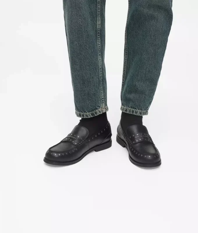 Mia loafers met studs