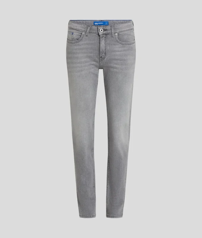 MID-RISE SLIM FIT JEANS MET SPLIT-HEM