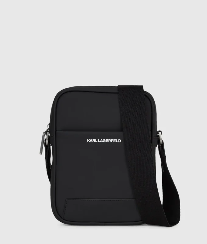 Minimalistische crossbodytas met logo