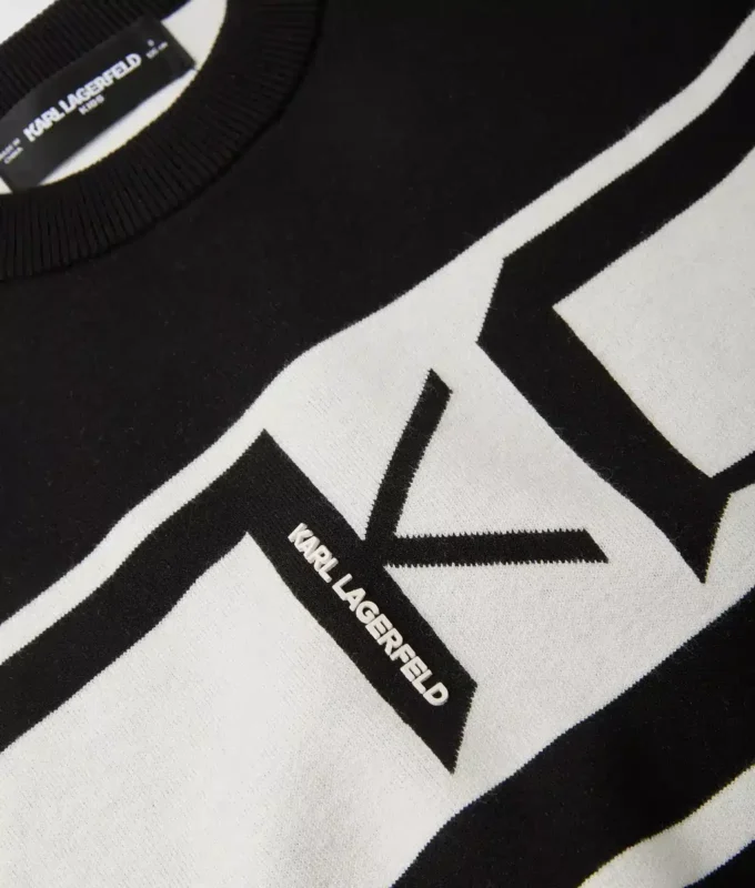 Monogramtrui voor jongens