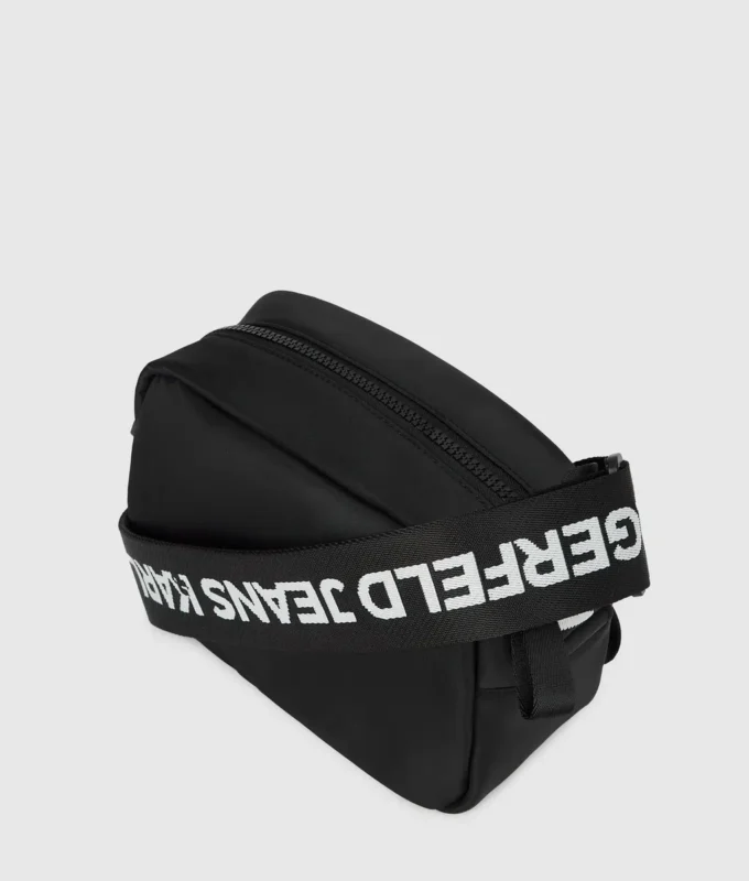 Nylon schoudertas met logo