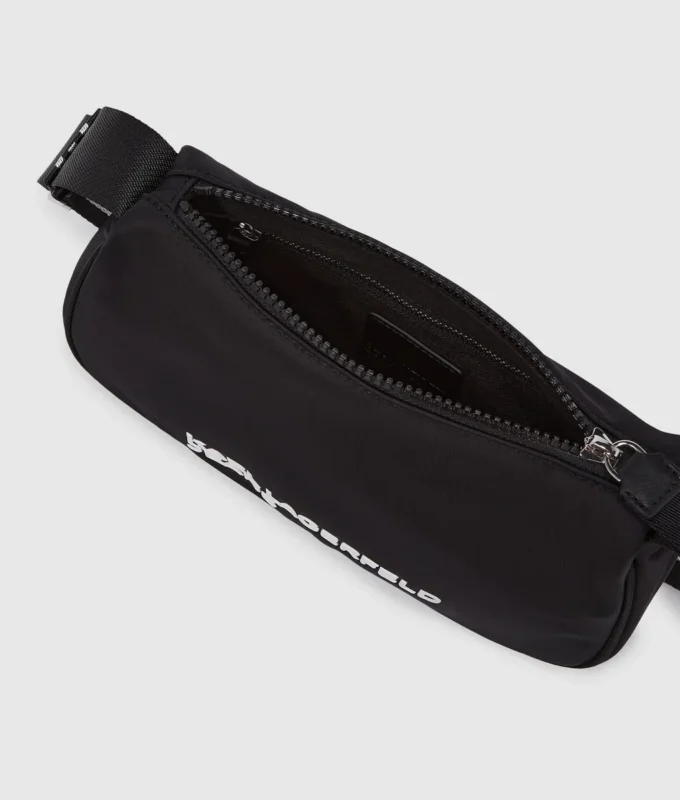 Nylon schoudertas met logo