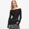 Off-shoulder gebreide top