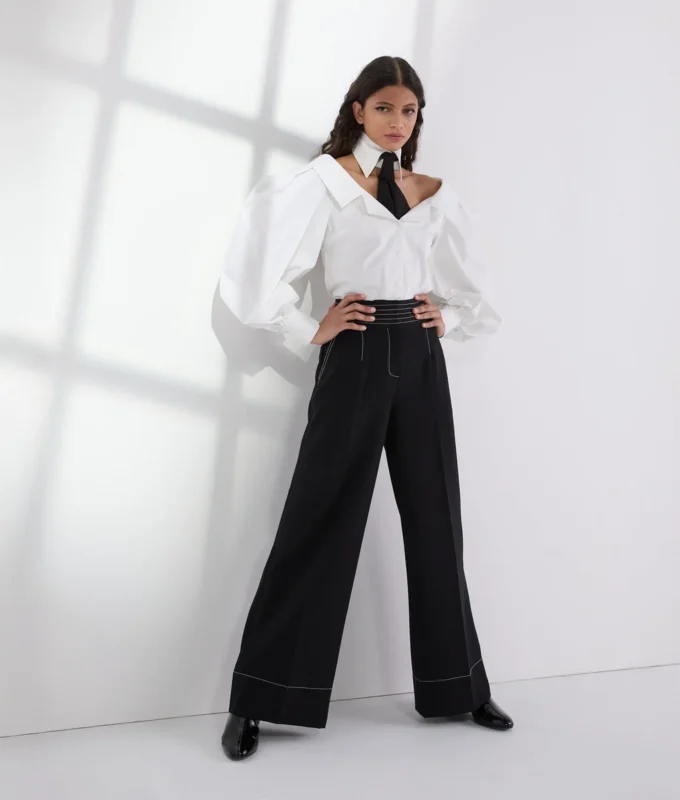 OFF-SHOULDER SHIRT