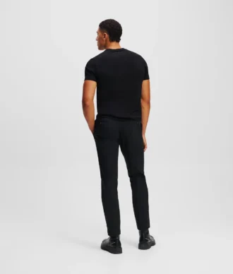 OP MAAT GEMAAKTE BROEK