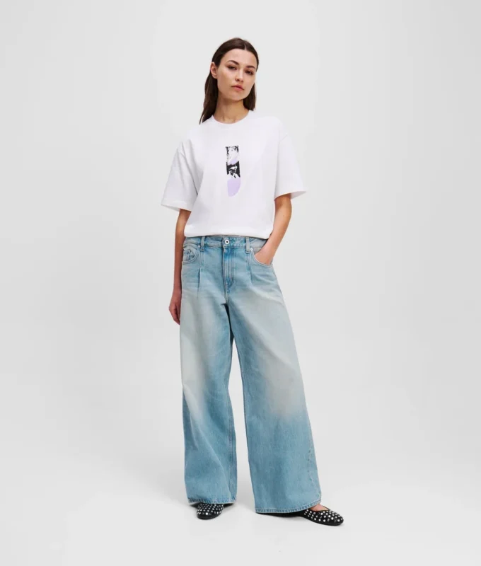 PLISSÉ JEANS MET WIJDE PIJP